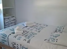 Charmant petit appartement avec terrasse