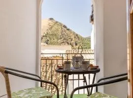 Refugio en la Sierra de Cazorla con vista a la montaña-naturaleza-rutas- WI FI gratuito