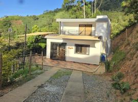casa campestre villatara，位于巴尔博萨的酒店