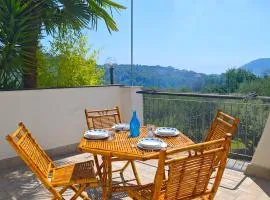 Hostdomus - La casa tra ulivi e storia