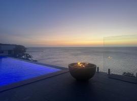 Heart of Poms Villa，位于Punta Blanca的酒店