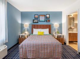 Uptown Suites Extended Stay Miami FL – Homestead，位于霍姆斯泰德的酒店