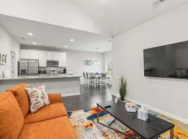 Beautiful and SUPER comfy home!