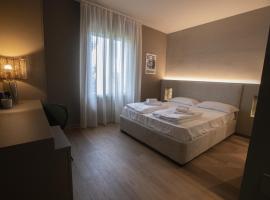 Tosa Welcome，位于伊莫拉的酒店