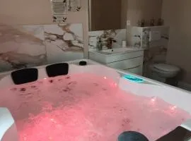 Evasion Romantique&Jacuzzi!