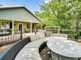 Secluded Tuskahoma Retreat with Deck and Views!