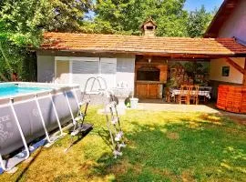 Vikendica Delić Lukavac