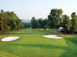 Private Room Golf and More
