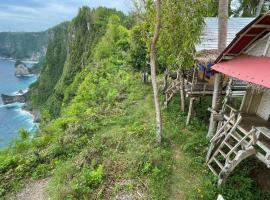 Waterfall Inn Sunset & Nature，位于Pulau Batulumbung的酒店