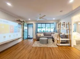 Capalaba Family Home - 4 Bedroom 2 Bathroom Near Manly Habour, Shops & More