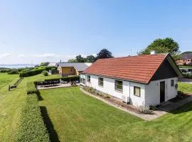 3 Bedroom Lovely Home In Egernsund