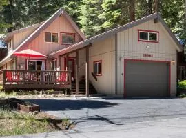 Cozy Family Cabin by West Beach at Donner Lake