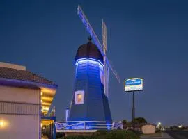 莫德斯托锡里斯豪生快捷酒店