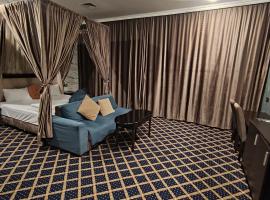 Corniche White City Hotel，位于巴库盖达尔·阿利耶夫国际机场 - GYD附近的酒店