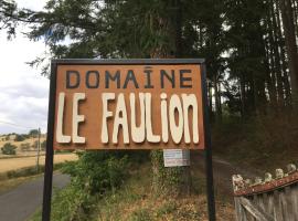 Camping le Faulion，位于Cuzy的酒店