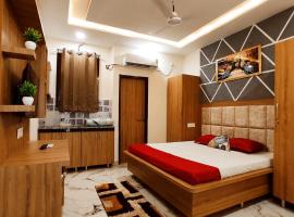 HOTEL WONDER STAYS - For Couples, Students, Faculties, Corporates，位于帕格瓦拉的酒店