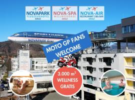 NOVAPARK Flugzeughotel Graz，位于格拉茨的酒店