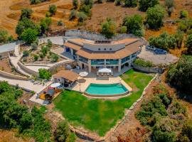 Villa EaglesRock & Spa - Droushia，位于德鲁西亚的酒店