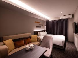 Rinn Sanjo Ohashi East，位于京都的酒店