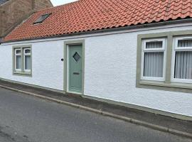 Costal Cottage -Boddam-Sleeps6- Pet Friendly，位于彼得黑德的酒店