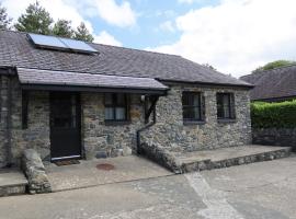 Bryn Eira Tack Room，位于兰韦尔普尔古因吉尔的酒店