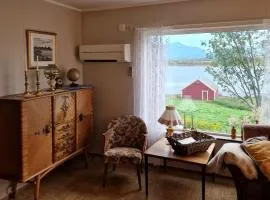 Feriehus ved sjøen, Lofoten