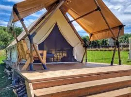 Veselia Glamping