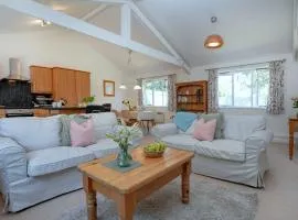 Finest Retreats- Little Dunley - Oaktree Cottage