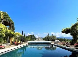 Le Mas Jorel Luxury Pool Villa with Mountain View