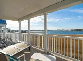 Hidden Paradise - Coastal Views