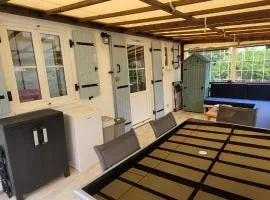 Chalet dans parc résidentiel privé avec wifi, piscine