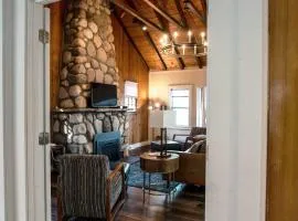 Como Collection - 2 Homes 2 Lakes 1 Rental