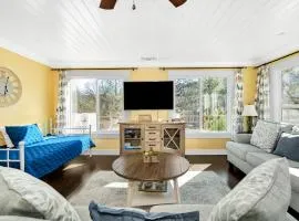 Awesome Views Game Room Hot Tub and More