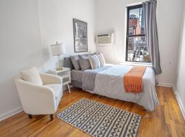 Chic 2BD Upper East Side Retreat，位于纽约的酒店