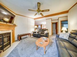 1 Mi to Lake Access Erie Home with Private Backyard