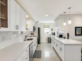 Mango House - Immaculate 3 BDR in Boynton Beach