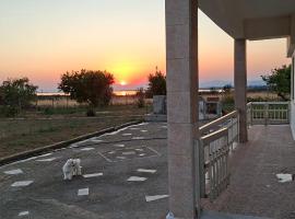 IMARET house，位于Ímeros的酒店