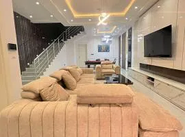 Zeem apartments