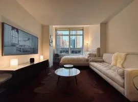 Entire luxury apt midtown with pool, gym, and sauna