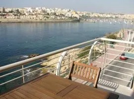 SeaFront Apartment Marsascala