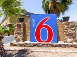 Motel 6 Glendale AZ