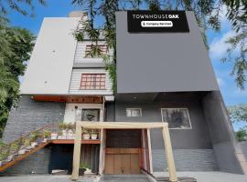Townhouse Oak Arvindo Park Indira Nagar Formerly Rama Inn，位于Vibhuti Khand的酒店