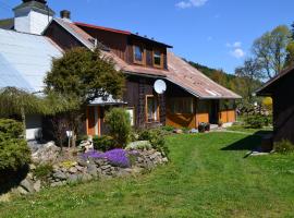 Lodge U Mařenky A Jeníčka，位于卢德维克夫的酒店