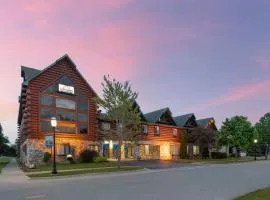Days Inn by Wyndham Mackinaw City - Bridgeview Area