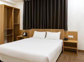 Hotel Akharot Inn，位于浦那的酒店