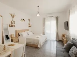 Soléna Di Corfu Studio