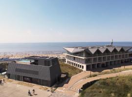Boutique Hotel Blendin Bloemendaal aan Zee，位于布罗门戴尔安泽的带泳池的酒店
