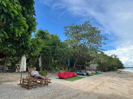 Flake Beach Resort，位于Cabong Sur的酒店