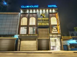 Palette Civil Lines Ayodhya，位于Ayodhya的酒店