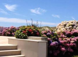 Mindelo apart with ocean view，位于明德卢的酒店